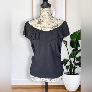 Old Navy Off the Shoulder Top. Black. XS